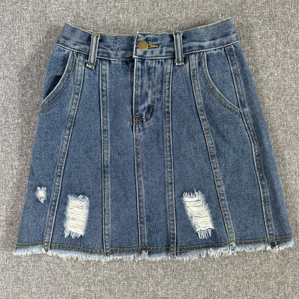 Heng Mu Zi Women's Distressed Denim Mini Skirt Size‎ Small Blue Raw Hem